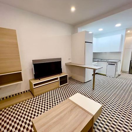 Rockside Residences Suites La Linea N1 La Línea de la Concepción Kültér fotó