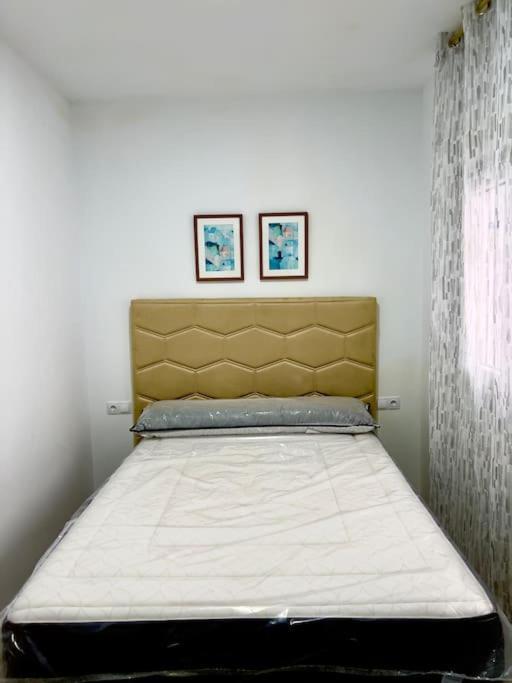 Rockside Residences Suites La Linea N1 La Línea de la Concepción Kültér fotó